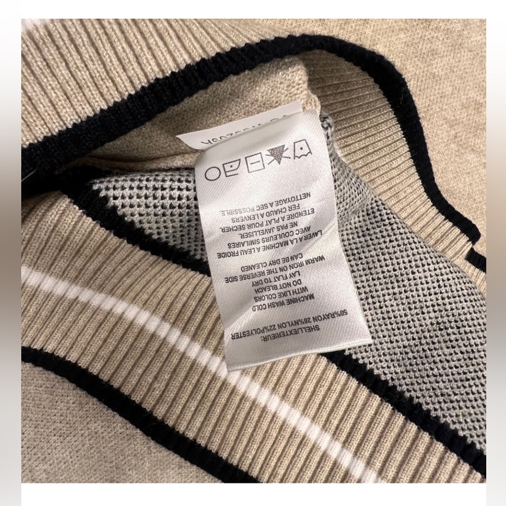 NWT VIGOSS COZY WESTERN COWBOY BOOT GRAPHIC SWEATER VEST - Picture 3 of 4